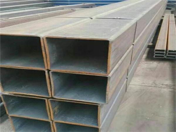 东阿Q355B无缝方管大厂出货